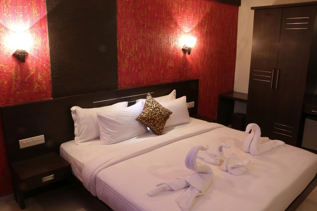 Hotel Reevanta Daman Ngoại thất bức ảnh