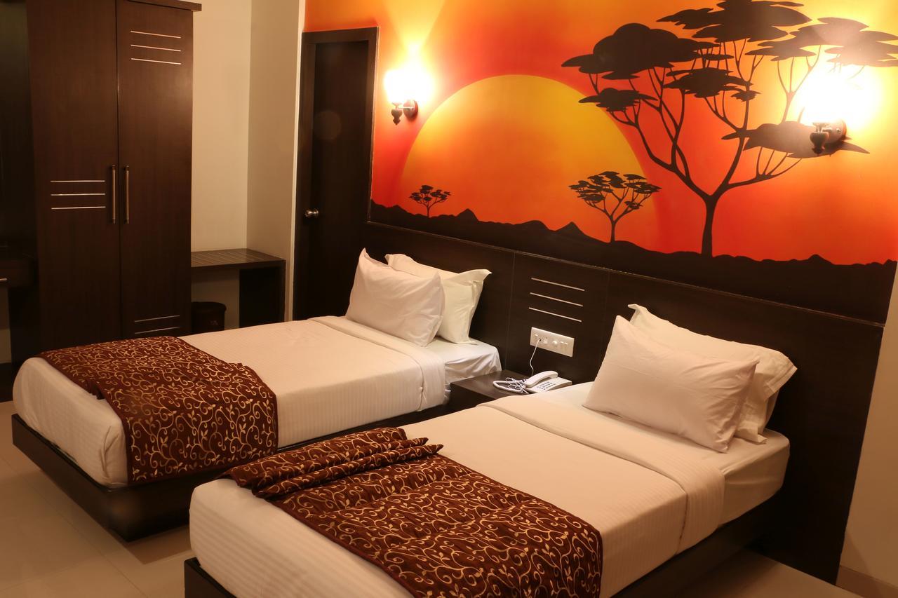 Hotel Reevanta Daman Ngoại thất bức ảnh